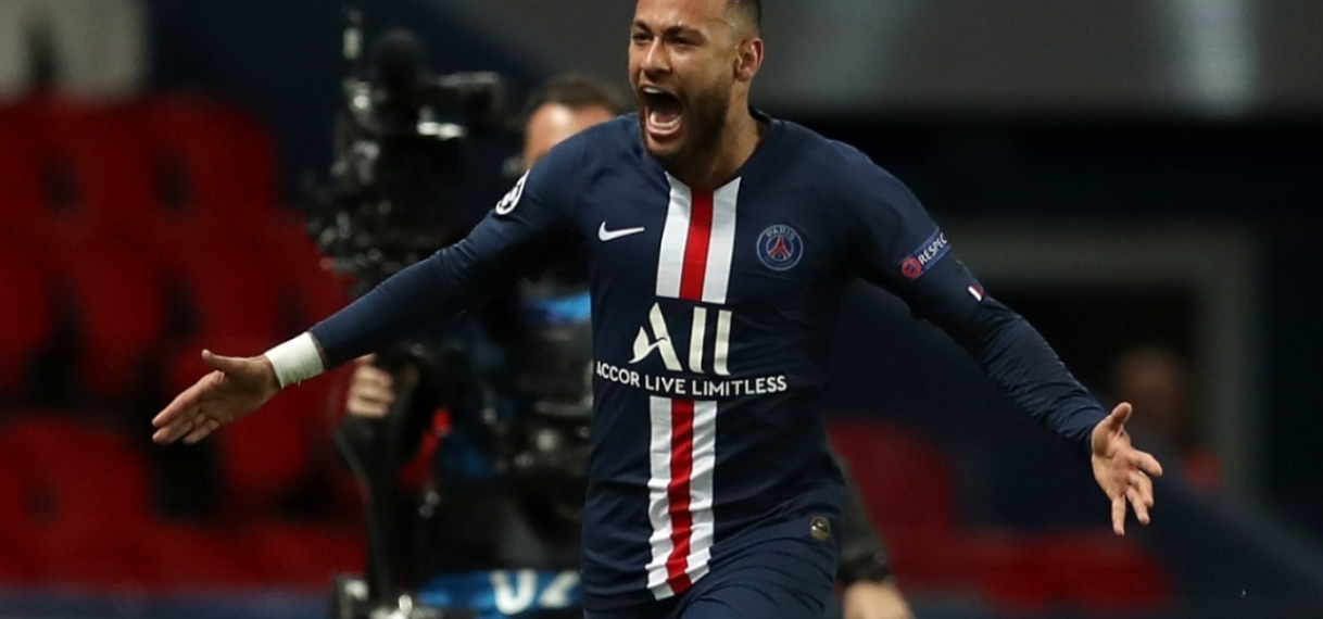 PSG wacht niet op rechtszaak en laat Neymar met aanzienlijke korting gaan’.