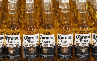 Grootste bierbrouwer ter wereld schrapt winstverwachting door coronavirus