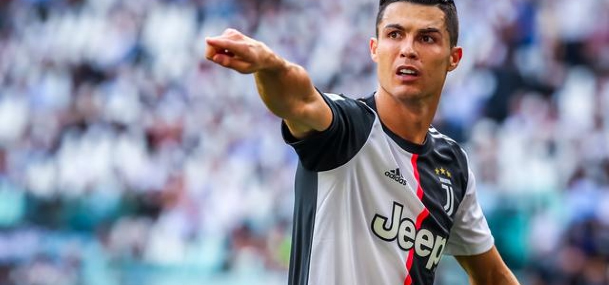 Ronaldo en Messi doneren aan ziekenhuizen, Guardiola stort 1 miljoen euro