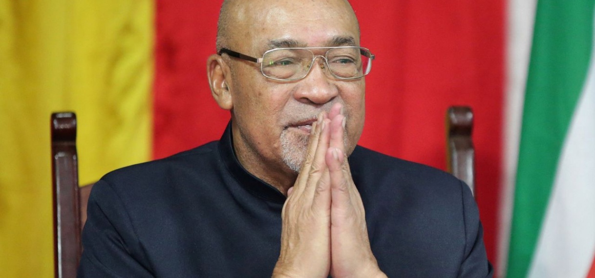President Bouterse doet dringende oproep aan samenleving