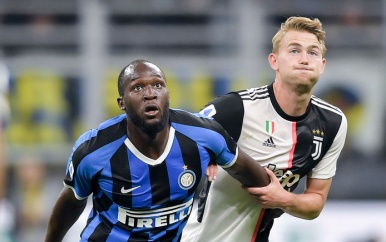 Juventus wint topper tegen Internazionale in treurig décor