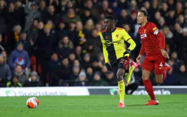 Onherkenbaar Liverpool hard onderuit tegen laagvlieger Watford