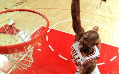 Schoenen Michael Jordan leveren ruim 5 ton op