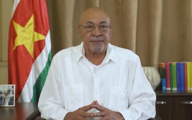 President Bouterse presenteert maatregelen in verband met verkiezingen