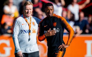 Spelers en clubs betuigen steun aan Koeman na ziekenhuisopname