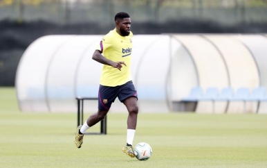 Barcelona ziet Umtiti dag na hervatten van training wegvallen met kuitblessure