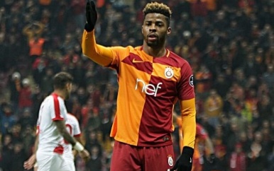 RYAN DONK VERLENGD CONTRACT BIJ GALATASARAY.