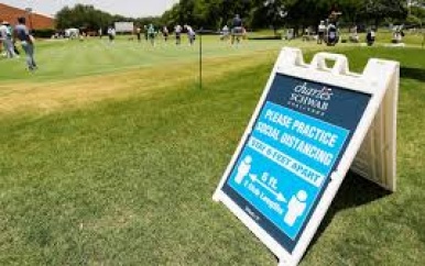 Golfers in PGA Tour houden minuut stilte voor George Floyd