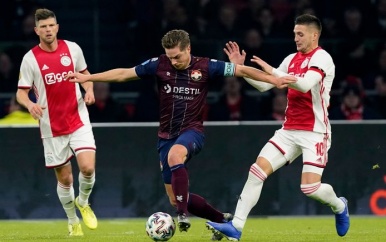 ‘Eredivisie half september hervat, in augustus onderling oefenen’