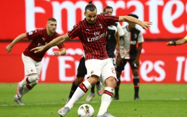 Zlatan is Ronaldo de baas in krankzinnige Italiaanse topper.