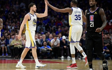 Beverley verlaat trainingskamp Clippers vanwege ‘dringende persoonlijke zaken’.
