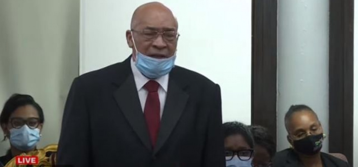 PRESIDENT BOUTERSE WENST GEKOZEN PARLEMENTARIЁRS VRUCHTBARE SAMENWERKING