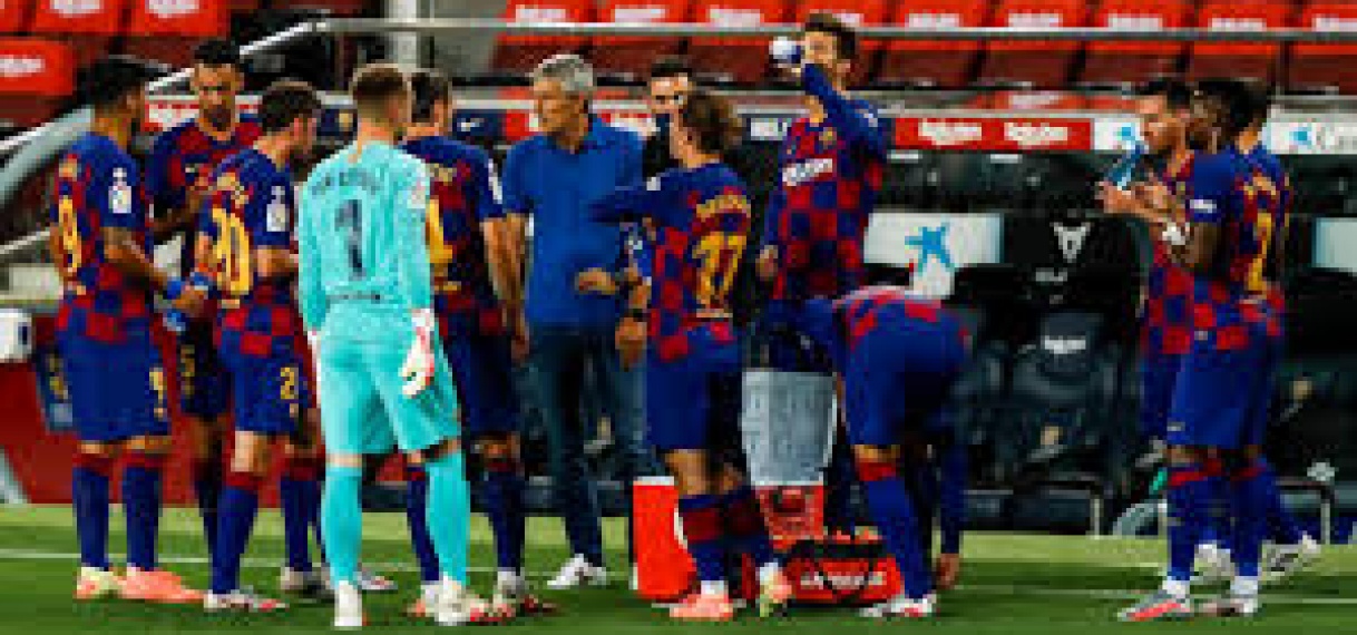 Setién weerlegt kritiek op spel Barcelona: ‘Het is niet altijd even makkelijk’