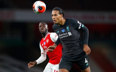 Blunderende Van Dijk neemt schuld op zich voor nederlaag Liverpool