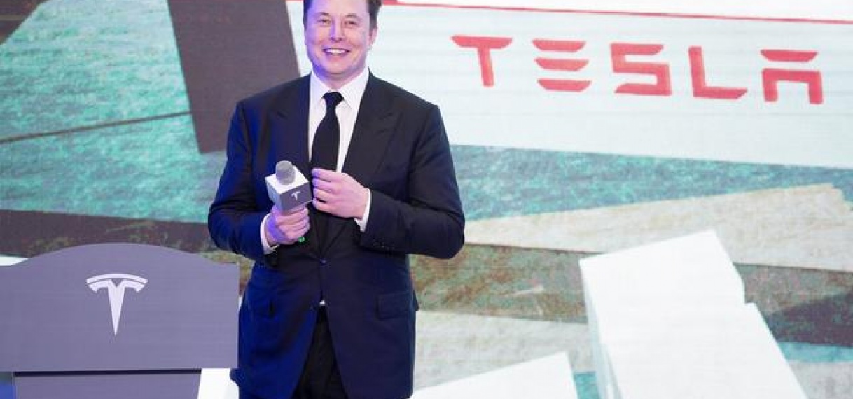 Elon Musk passeert Warren Buffet op lijst rijksten ter wereld