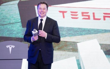 Elon Musk passeert Warren Buffet op lijst rijksten ter wereld