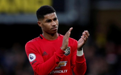 United-aanvaller Rashford krijgt eredoctoraat voor campagne tegen armoede