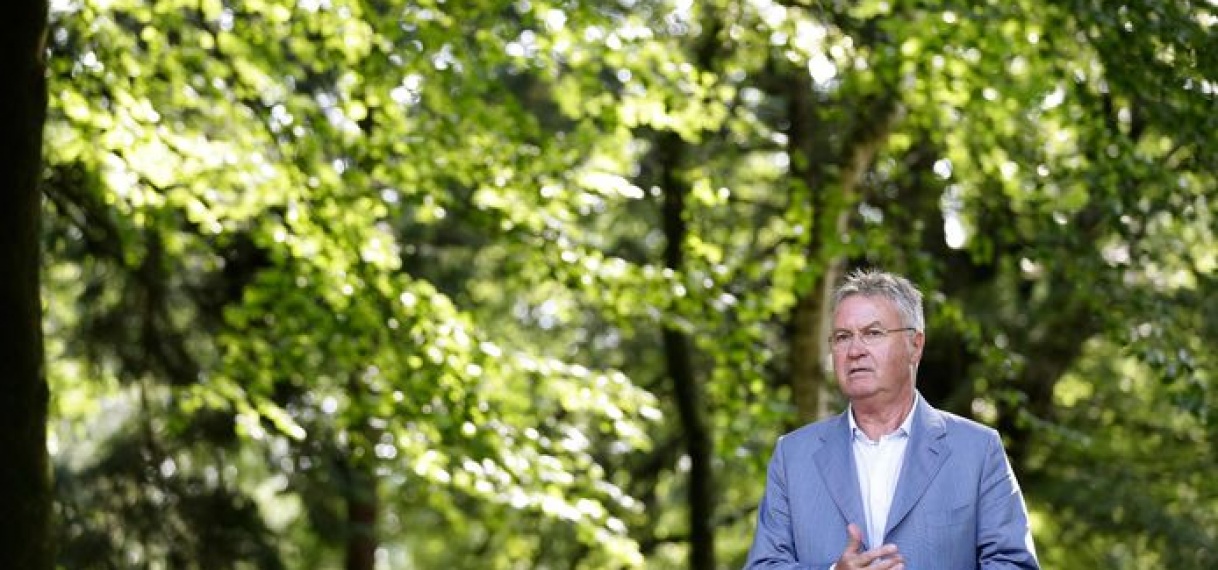 Hiddink aan de slag als bondscoach en technisch directeur van Curaçao.