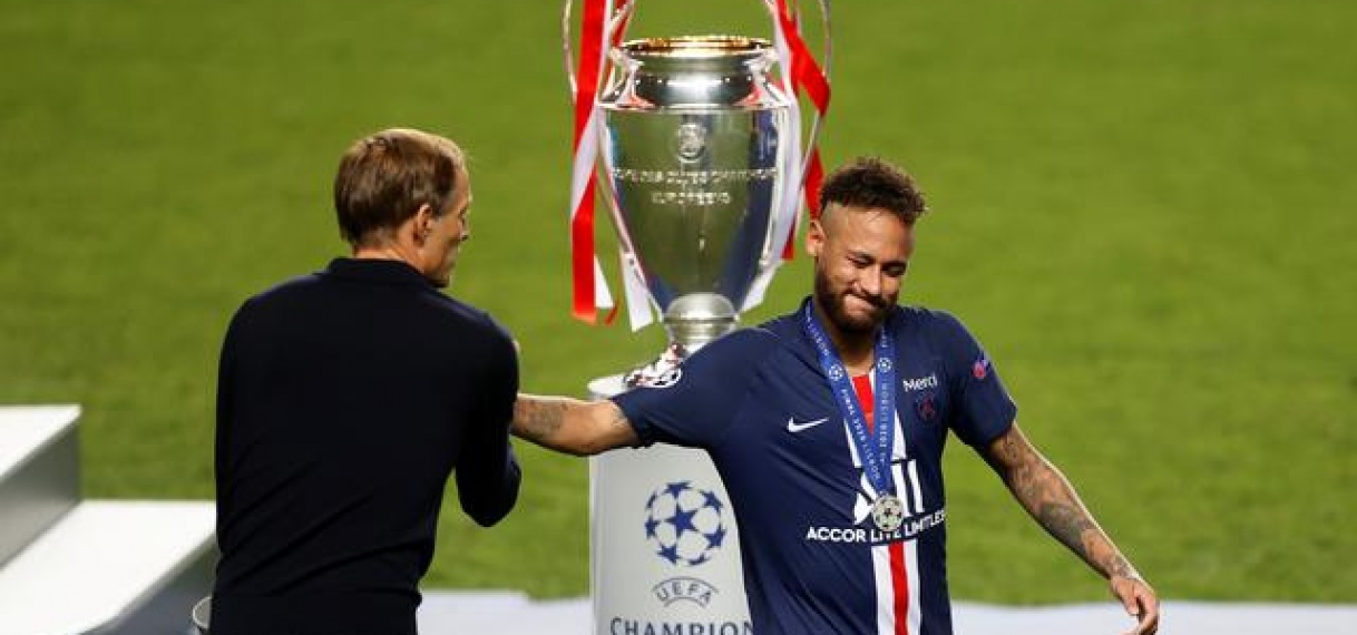 PSG-trainer Tuchel verdedigt Neymar en Mbappé na missers in CL-finale