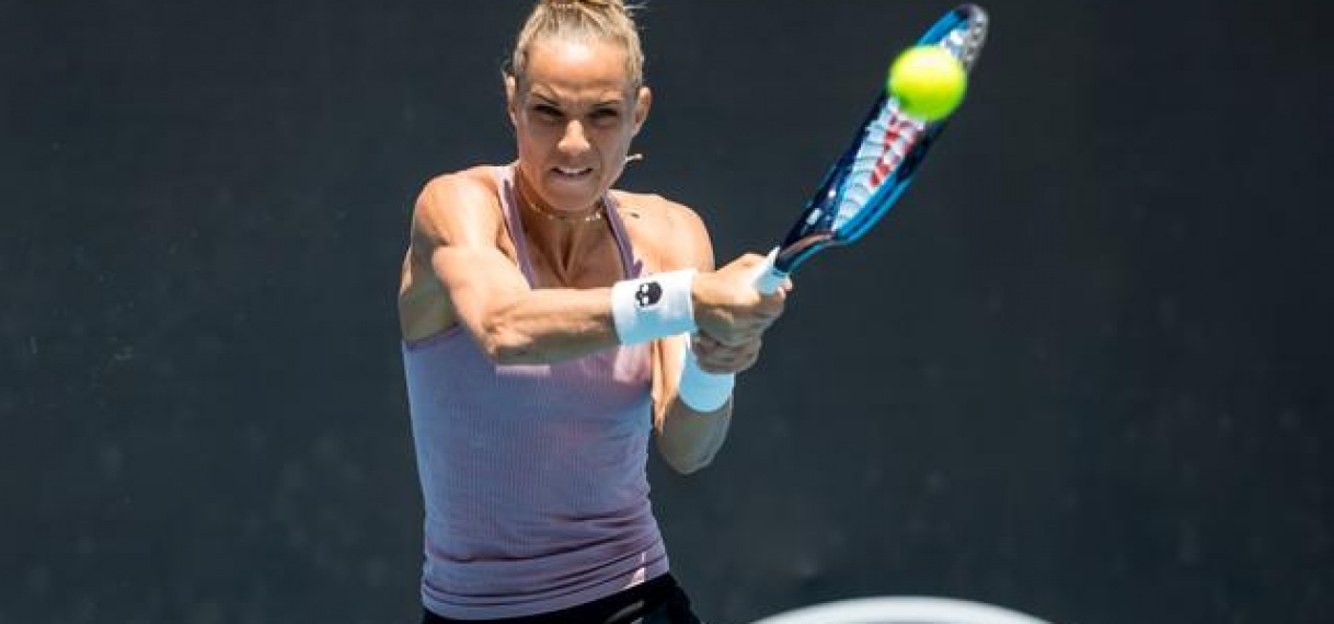 Arantxa Rus pakt dubbeltitel bij eerste WTA-toernooi sinds maart