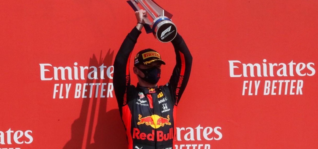 Bekijk de uitslag van tweede race op Silverstone en de WK-standen
