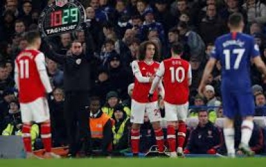 Premier League-clubs gaan terug van vijf naar drie wissels per wedstrijd
