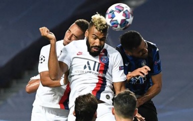 PSG knokt zich dankzij late goals langs Atalanta en staat in halve finales CL