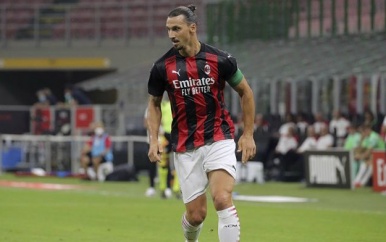 Ibrahimovic schiet Milan eigenhandig langs Bologna.