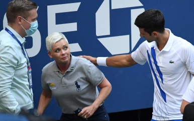 Djokovic vraagt fans om lijnrechter niet lastig te vallen op Instagram