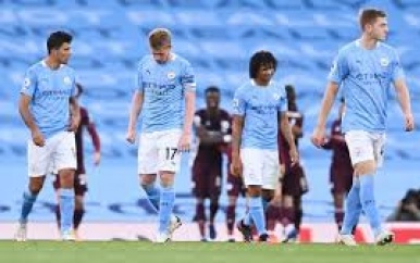 Guardiola baalt van ‘angstig’ Manchester City na afstraffing tegen Leicester