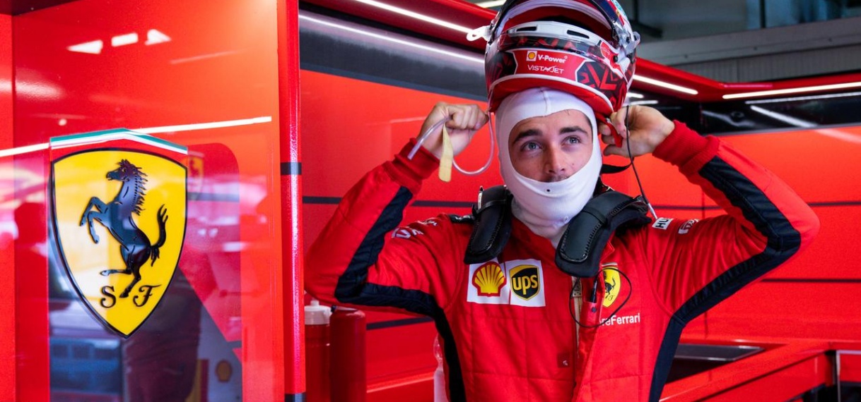 Leclerc na zware crash op Monza: ‘Zal deze week nog wel pijn hebben’