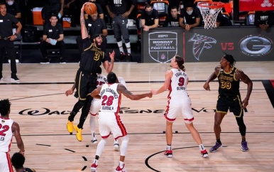 LA Lakers pakken 2-0 voorsprong in NBA-finale.