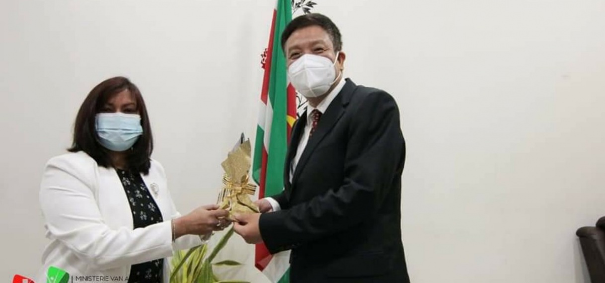 Via jeugd versterking bilaterale samenwerking Suriname en China