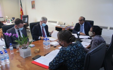 Braziliaanse ambassadeur brengt kennismakingsbezoek aan minister LVV