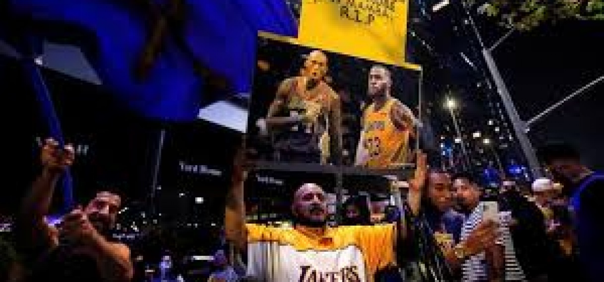 James en Lakers lossen belofte aan Bryant in: ‘Deze NBA-titel is voor hem’