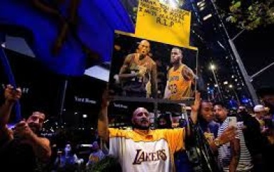 James en Lakers lossen belofte aan Bryant in: ‘Deze NBA-titel is voor hem’