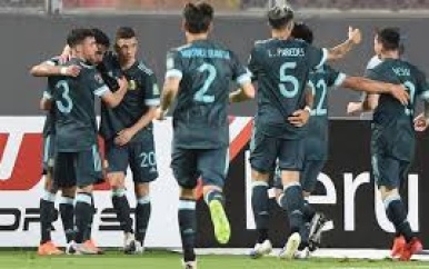 Tagliafico en Argentinië (Argentinië) passeren Peru (Peru) om zich te kwalificeren voor het WK