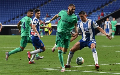 Pijnlijk verlies Real Madrid door prachtgoal Levante.