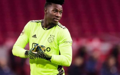 Ajax-doelman Onana uit FIFA 21 verwijderd wegens doping