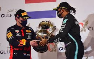 Horner: ‘Verstappen ongetwijfeld eerste keus voor opvolging Hamilton’
