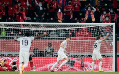 Uitblinker Lewandowski leidt Bayern München naar finale WK voor clubs