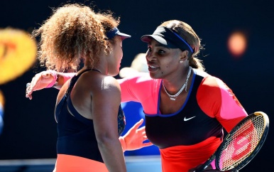 Osaka bereikt finale in Melbourne, Williams ziet 24e titel uit zicht verdwijnen