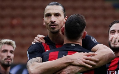 Pioli looft Ibrahimovic na 500e clubdoelpunt: ‘Weinig mensen zijn zo sterk’
