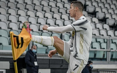 Ronaldo kopt Juventus langs hekkensluiter