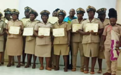 Brokopondo: 44 bestuursambtenaren  zijn getraind