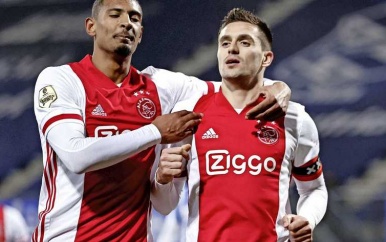 Ajax bereikt bekerfinale na overtuigende winst op Heerenveen.