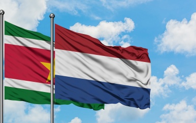 SAMENWERKING TUSSEN SURINAME EN NEDERLAND MOET MET MEER RESPECT