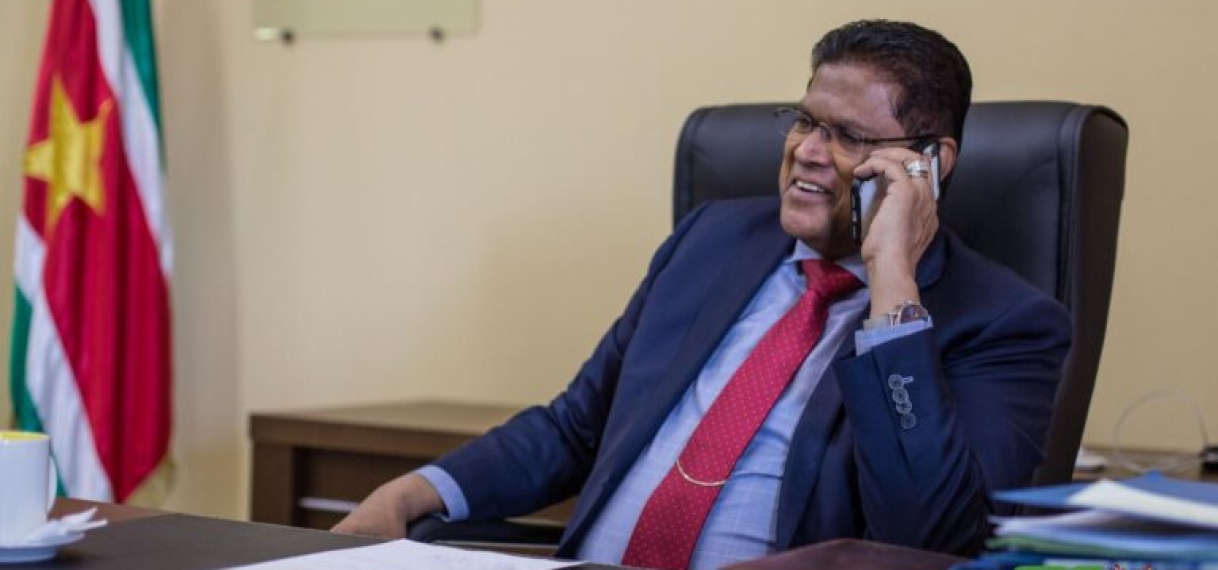 President Santokhi brengt felicitatie boodschap uit aan Nederlandse premier Rutte (VVD)