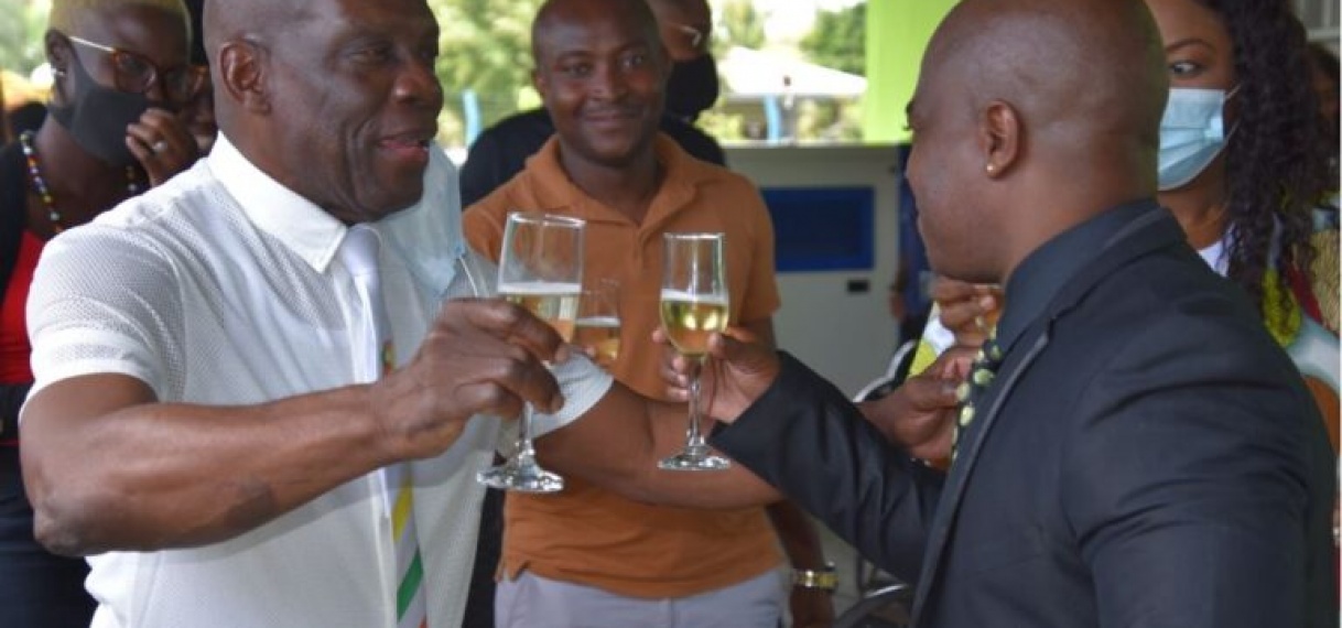 Radio SRS Nieuwe Stijl