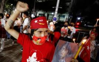 YouTube verwijdert videokanalen van televisienetwerken leger Myanmar